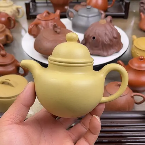 [Quick sale]  Red Porcelain