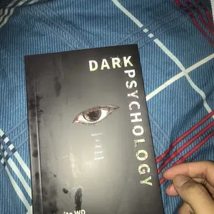 Buku Motivasi Dark Psychology Memahami Sisi Gelap Pikiran Manusia Psikologi Gelap by  Novita WD Jendela Penerbit