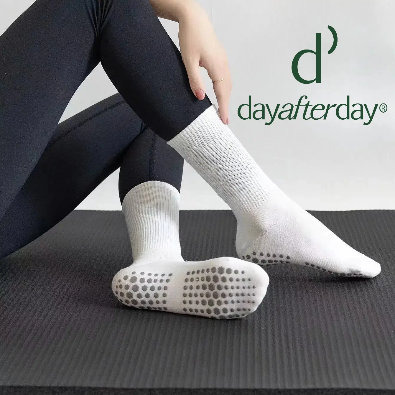 dayafterday Yoga Socks Women Professional Anti-slip Foot Particles Medium Tube Pilates Sports Fitness Socks
