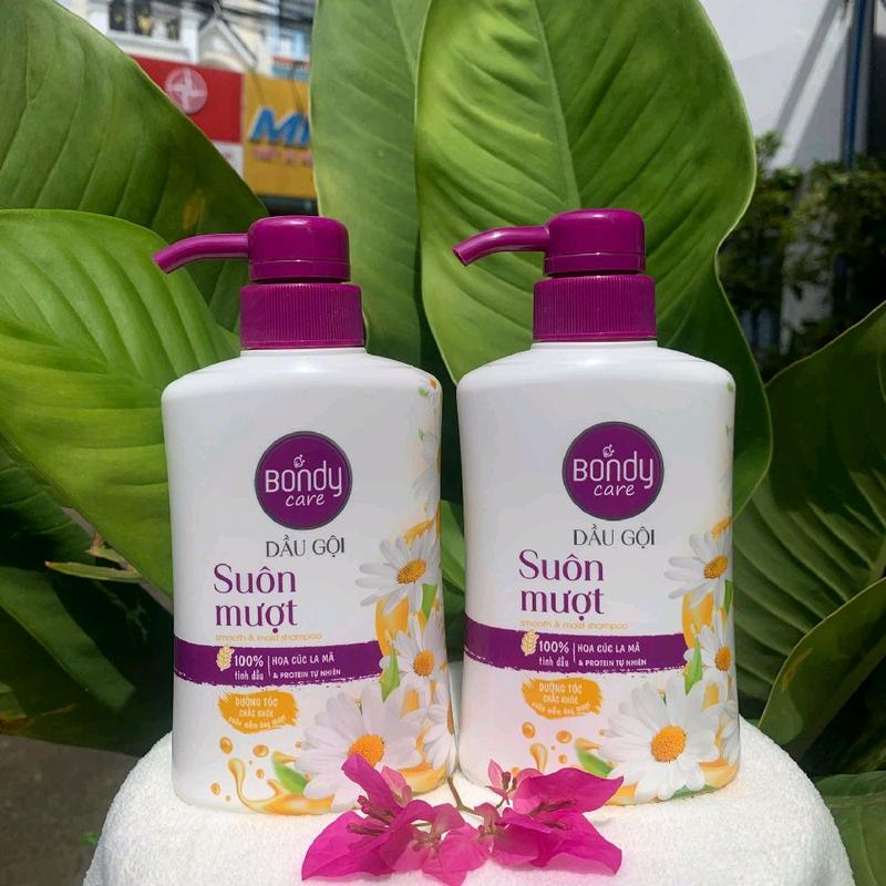 2Chai Dầu Gội BODY Care (chai/250g)Dầu gội suôn mượt,100% Tinh Dầu Hoa Cúc La Mã & protein tự nhiên .Dưỡng tóc chắc khỏe,suôn mềm ống mượt