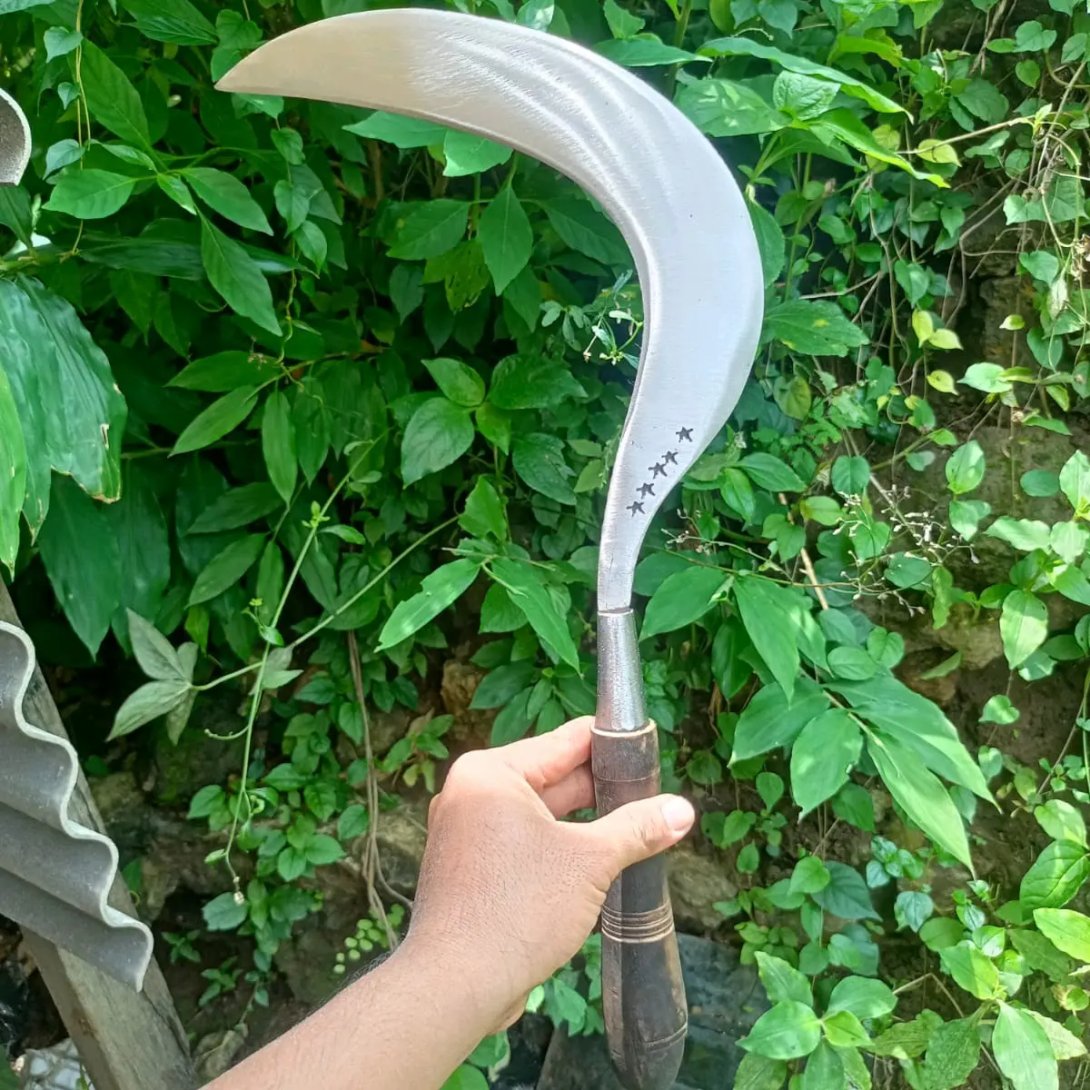 sabit rumput bahan asli baja