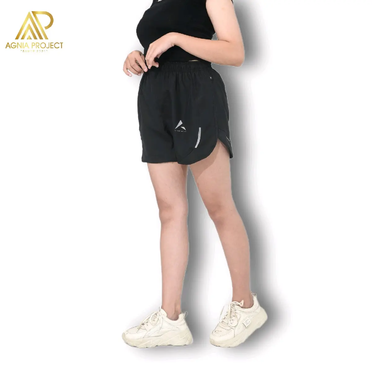 Celana Pendek Olahraga Wanita Pria Parasut Gym Lari Cepat Kering Nyaman Anti Air Nyaman Sport