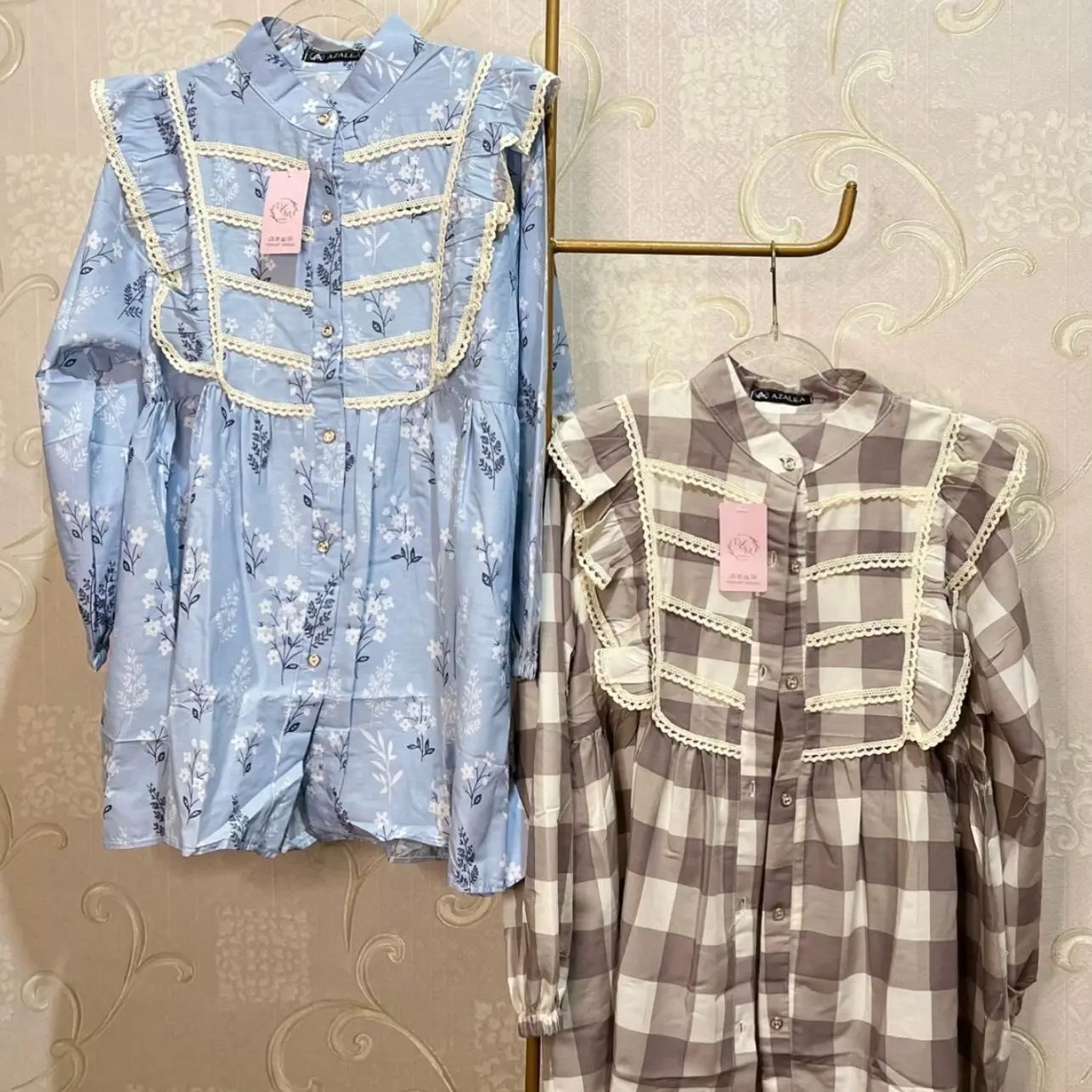 Atasan katun azela motif bunga
