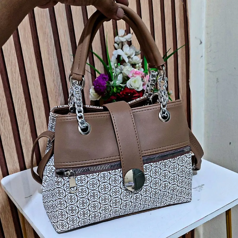 Tas Selempang Wanita Kekinian Tas keren  Lebaran