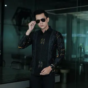 SANGKUNI Kemeja Batik Pria Slimfit Lengan Panjang Lapis Furing / Batik Pria modern