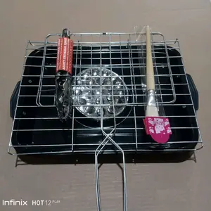 happy grill hitam besi BBQ jagung ikan ayam daging dll Dengan bonus sesuai pilihan di produk tokonya Panggangan