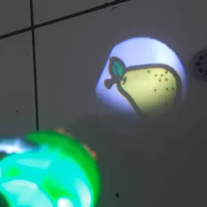 LO Mainan Proyektor Anak Senter Lampu malam 24 Gambar / Flashlight Projector Torch Lamp