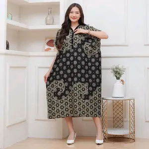 READY DASTER LOWO    LD 135 cm (Kurang Lebih)  PB 120 cm (Kurang lebih) Tebal Santai  =》Bahan shantung rayon =》BUSUI , KANCING DEPAN