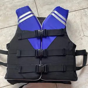 Pelampung renang dewasa atau Alat keselamatan di air variasi warna biru hitam