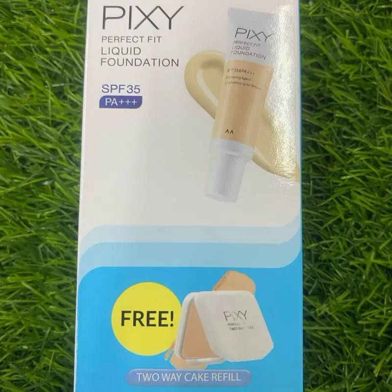 Pixy Perfect Fit  Liquid Fondation free refil two way cake  Wajah