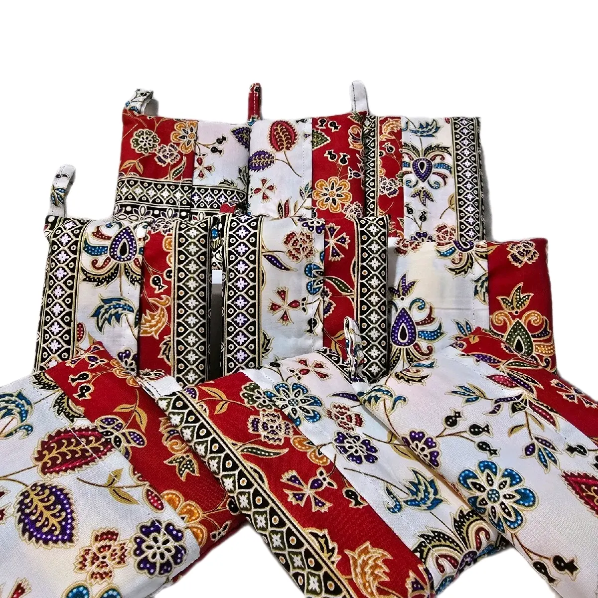 Brunei premium red/white batik tissue pouch