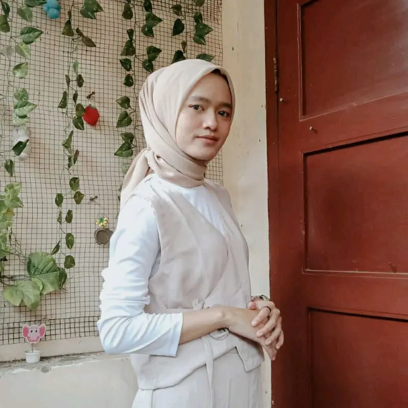 setelan celana rompi tali pinggir