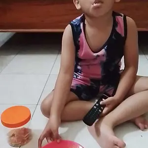 Hokira Malkist Krekers Dengan Kacang Almond Kenari & Mede Camilan Renyah Gurih Praktis untuk Berbagai Aktivitas Sehari-hari - Minuman