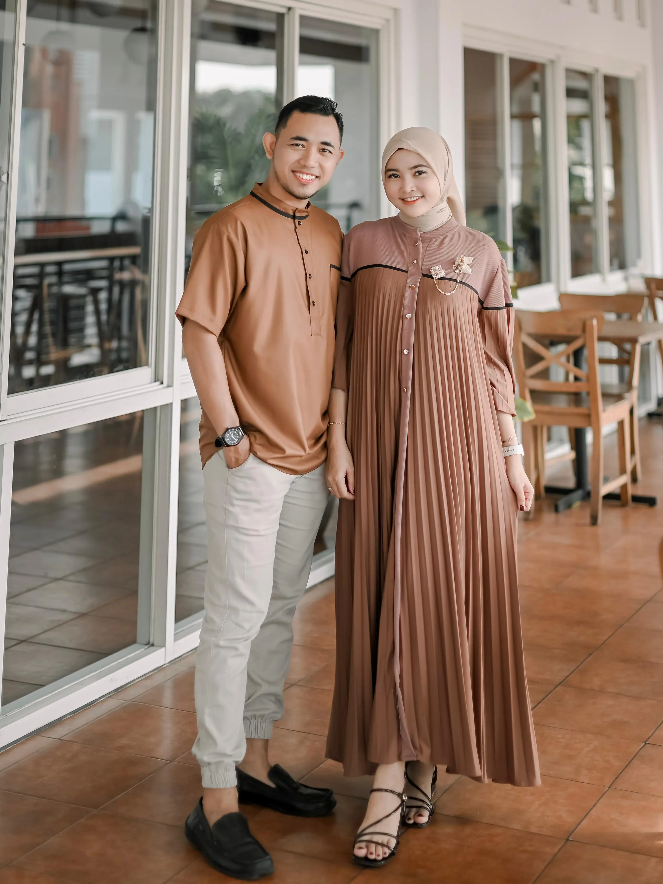 COUPLE ALEEA cp lebaran 2025 by rizha butique Pasangan Muslim Sarimbit Gamis Wanita Koko