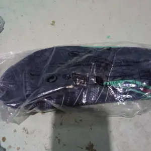 Water Shoes / Sepatu Air Anti Slip & Anti Potong｜Cepat Kering, Ringan & Nyaman｜Ideal untuk Snorkeling, Aktivitas Air, Pantai & Outdoor Sports｜Aqua Shoes, Sepatu Pantai, Sepatu Renang, Sepatu Hiking contoh Sepatu  kapal selam