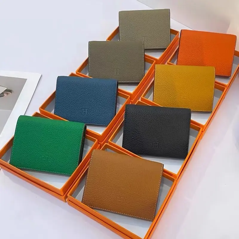 WOC High-Quality Calf Leather Mini Bi-Fold Wallet with Removable and Adjustable Chain Strap, Plain Pattern