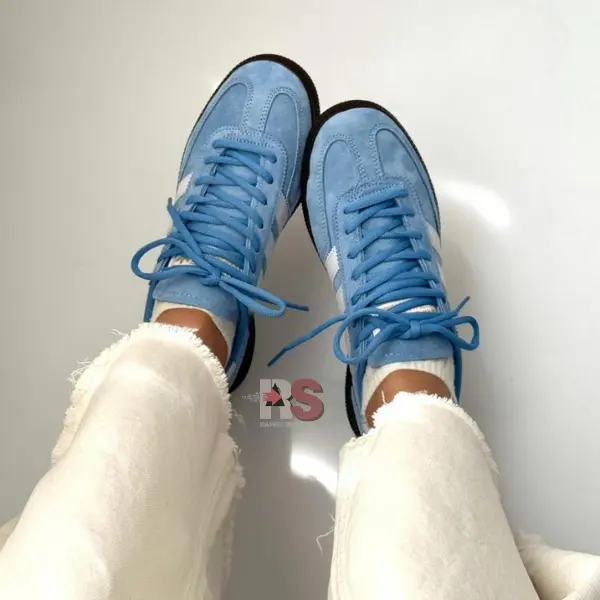 Sepatu Sneakers Pria & Wanita Terbaru Bersirkulasi Rapi dengan Sol Karet Elastis Size 36-44 Casual Shoes