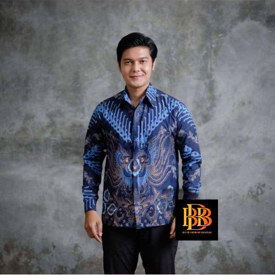 Kemeja batik pria lengan Panjang Pendek terbaru motif Kupu Biru size M L Xl XXL Kerja Printing Nyaman Keren Kemeja batik pria lengan Panjang Pendek terbaru motif Kupu Biru size M L Xl XXL Kerja Printing Nyaman Keren