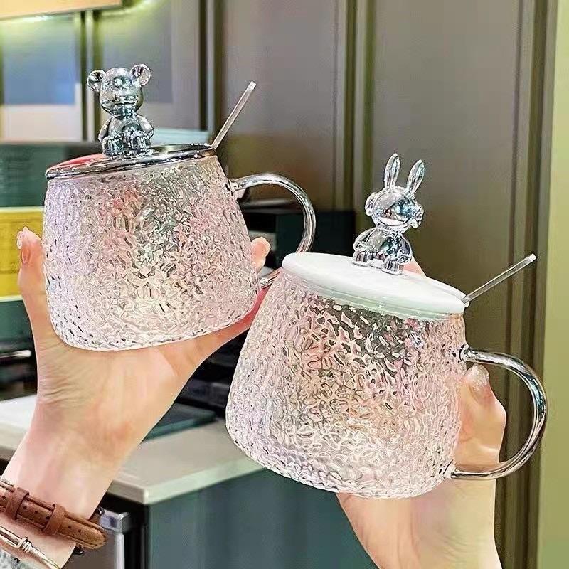 แก้วใส แก้วกาแฟ วัสดุพร้อมช้อนชง มีฝาปิดรูปหมี300ml(0002)
