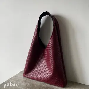 Yuki Bag ( Woven Series )- Shoulder Bag / Tas Bahu / Hobo Bag / Leather Bag