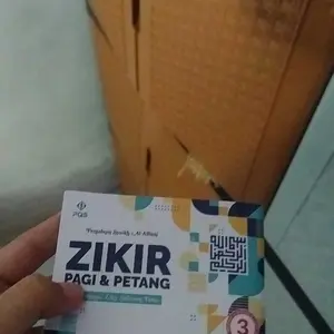 Anak Ceria - Buku 500+ Kata Pertamaku Superlengkap Full Color Dua Bahasa ukuran 19x19cm Soft Cover Dilengkapi Video Animasi Pengucapan