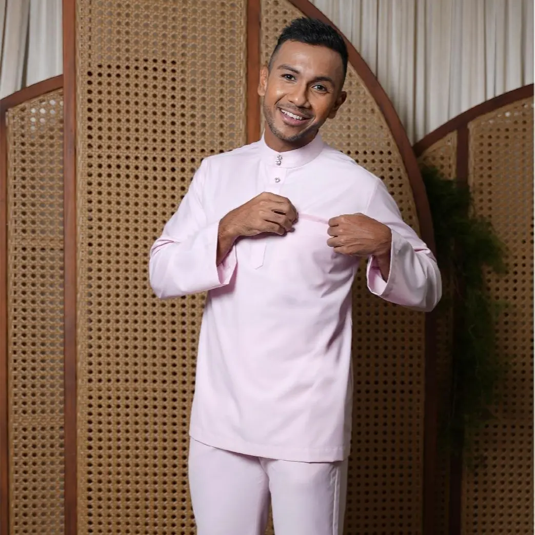 Putra Set - Naezily x Taufik Batisah