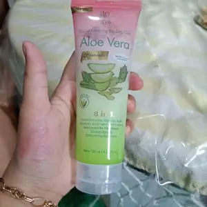 Facial glowing peeling gel Exfoliating