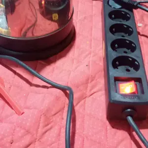 VISERO Stop Kontak/Terminal 5 Lubang Body HITAM Kabel 10M dengan Switch On/Off SNI Kabel Asli Tembaga Tahan Panas Kuat Tahan Lama