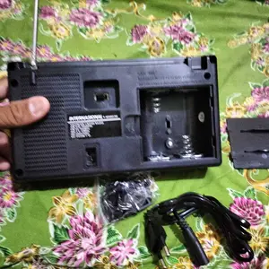 Radio AC/DC 4250 Portable 2 BAND FM - AM Klasik Jadul Awet Adaptor Antena Vintage