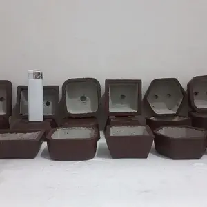 Kardus 1 kg untuk pot 9 buah berisi 3 variasi pot. 1 variasi 3 pot