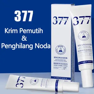 377 Krim Pemutih dan Bintik Wajah  krim pemutih  Krim Penghilang Noda cream penghilang flek hitam  Bintik-bintik, Mencerahkan warna kulit Facial Pelembab Pencerah Licorice Vitamin Kusam Niacinamide