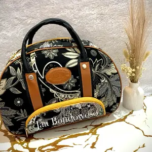 Jaa Bondowoso Tas Handbag Wanita Model Batik Design Unik Menarik Ukuran Besar Space Luas dengan Detail Coklat dan Kuning