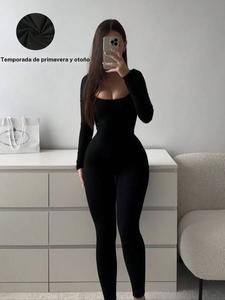 Conjunto de mono de cuello en U y manga larga, ajustado y sexy tipo H en la cintura natural, para primavera y otoño, patrón liso, sin accesorios