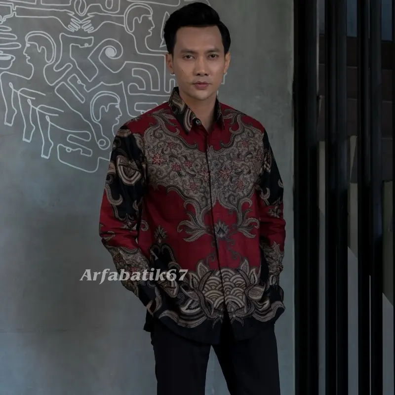 GAJAH MADA MAROON kemeja batik pria tangan  panjang katun solo lapis furing by arfabatik67 Nyaman