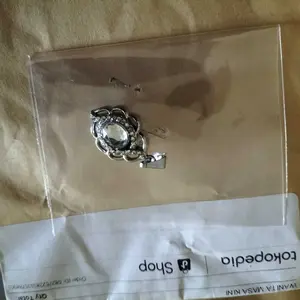 LIONTIN WANITA/ASESORIS MAINAN KALUNG WANITA/PERHIASAN FASHION WANITA MASA KINI