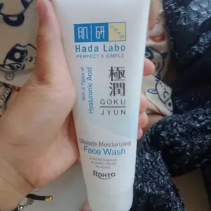 Hada Labo Gokujyun Ultimate Moisturizing Face Wash 100ml - Sabun Cuci Muka