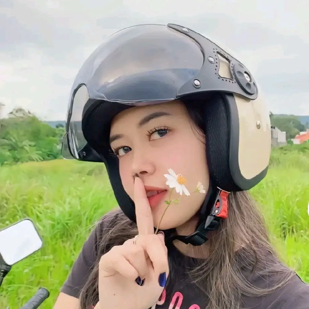 Helm Pilot Italy Premium Pria Wanita Dewasa dengan Busa Empuk Mudah Dibersihkan - Putih Transparan - Motorcycle
