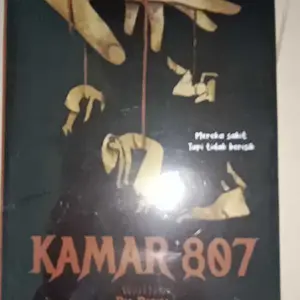 Novel Kamar 807 by Riska // Kertas Kuning Bookpaper