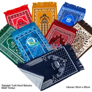Sajadah Turki Kecil Beludru Motif Timbul 35x60cm/ Egyp White Sp/ Souvenir Haji Umroh Tahlilan