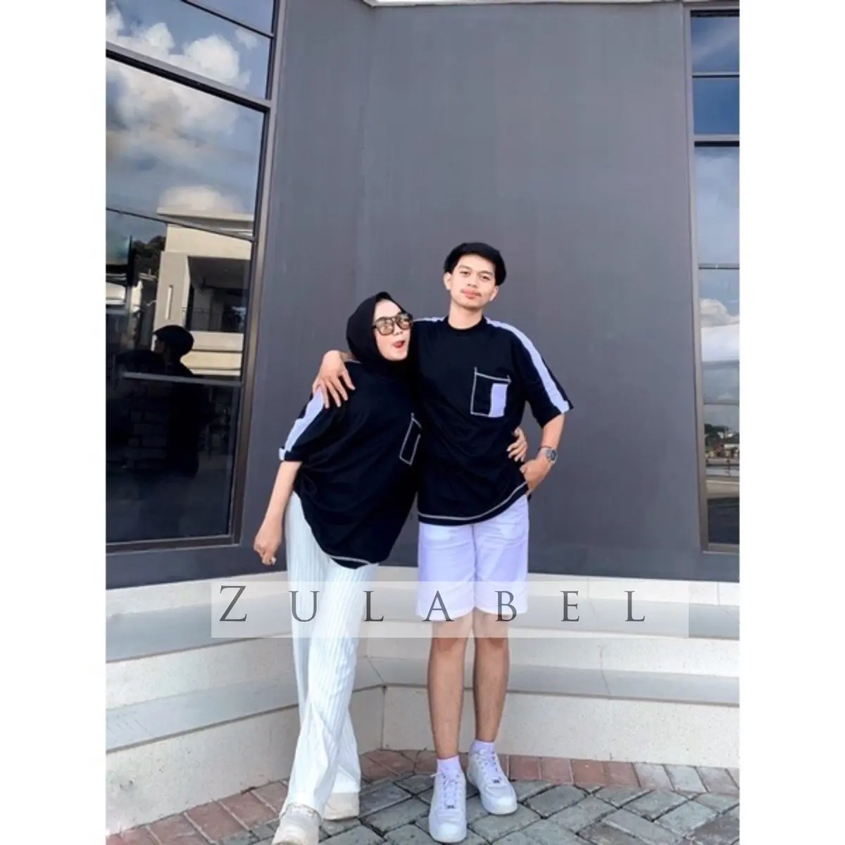 Kaos Couple Oversize Pocket Tee Katun Combed 24s black white