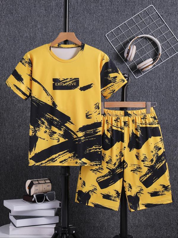 Two-piece Set Boy's All Over Print Short Sleeve Tee & Shorts Set, Children Casual Round Neck T-shirt & Shorts, Summer Clothes for Kids Outdoor Holiday, Athletic Wear, Sports Apparel, Sports Clothing Set, Sporty Style Clothes