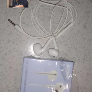 【BISA COD】ACOME Wired Earphone Headset Stereo 3D Bass Jack 3.5mm Semi In-Ear AW10 White - Garansi Resmi 12 Bulan