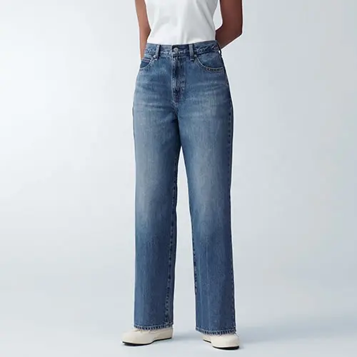 Celana Jeans STANDAR BF Wanita - Nyaman dan Modis - Santai