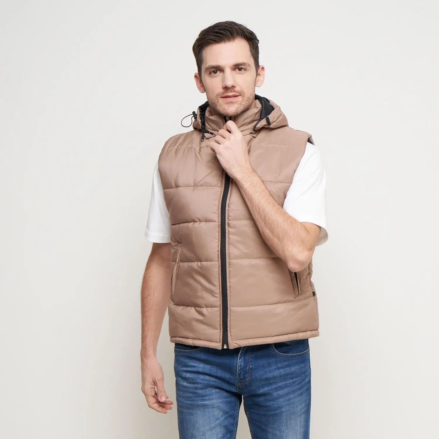 Rompi Pria Keren Hoodie Zipper Bahan Parasut Anti Angin Tebal Hitam Casual