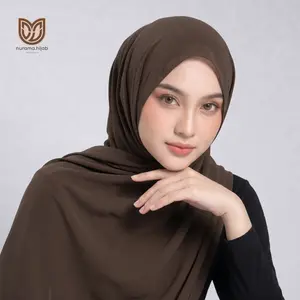 Nurama Hijab - Jilbab Pashmina Ceruty Babydoll 200 cm x 75 cm Jilbab Syar'i Flowy Lembut & Stretchy