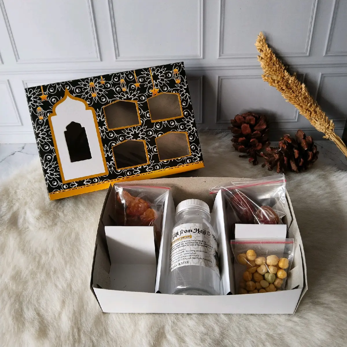 Paket Oleh-Oleh Haji dan Umroh Dus kotak /hampers /gift haji dan umroh