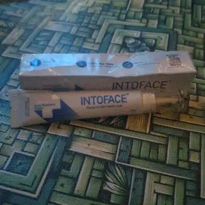 INTOFACE Krim Penghilang Bekas Luka & Jerawat | Acne Care Repair Cream | Acne serum wajah Aman untuk Kulit Sensitif | Mencegah Luka Jadi Keloid & Menyamarkan Bekas Treatment