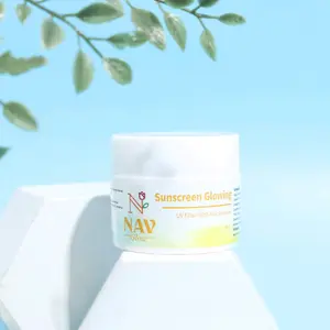 Sunscreen Glowing NAV GLOW - Tinted Sunscreen With Niacinamide