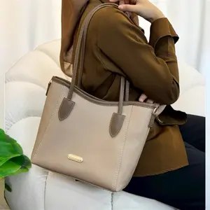 Wildanstore Aira Totebag , slingbag soulderbag wanita