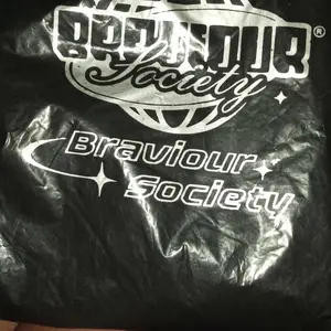 BOARSHORT PARASUT/CELANA PENDEK PARASUT/CELANA PARASUT / CELANA PENDEK/ CELANA PANTAI PARASUT/ BOARDSHORT WATERPROOF/CELANA PARASUT SKENA/ CELANA PENDEK KALCER /CELANA SKENA/CELANA KALCER